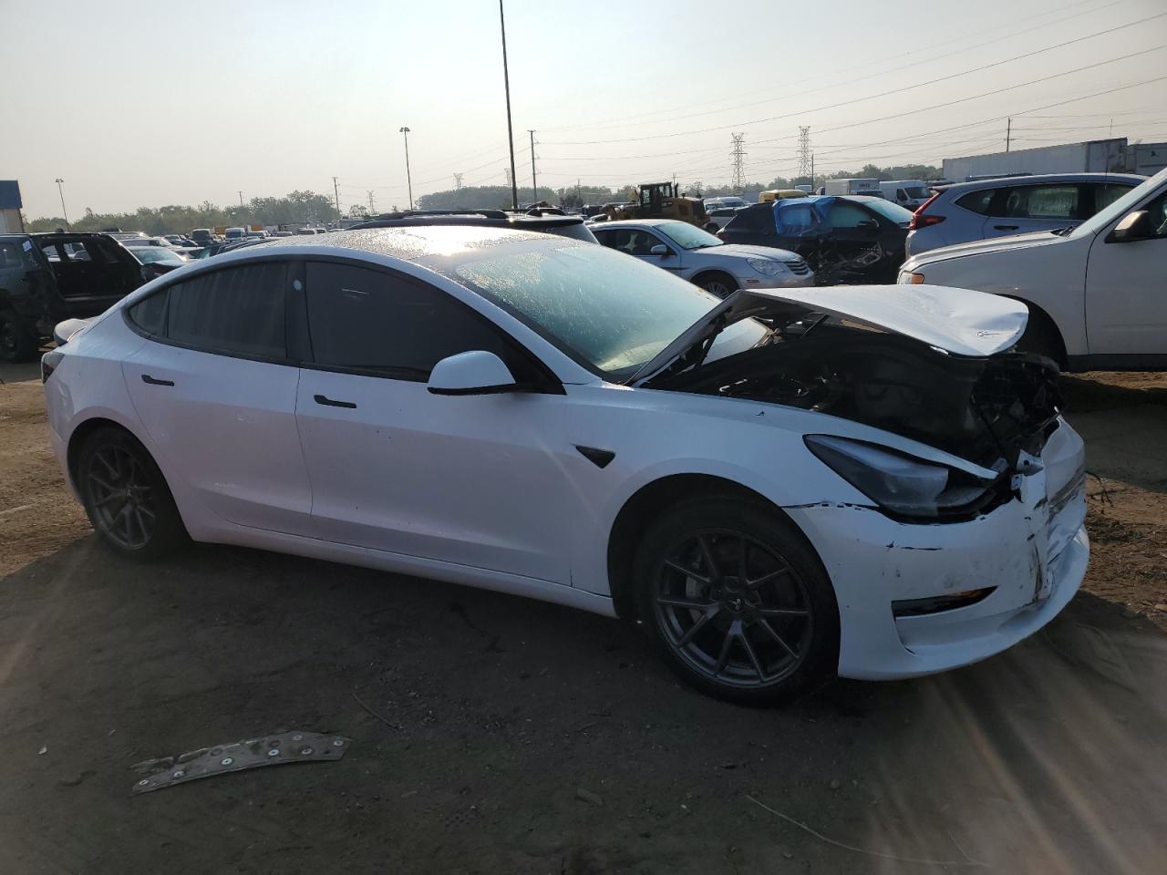 VIN 5YJ3E1EB1NF120588 2022 TESLA MODEL 3 no.4