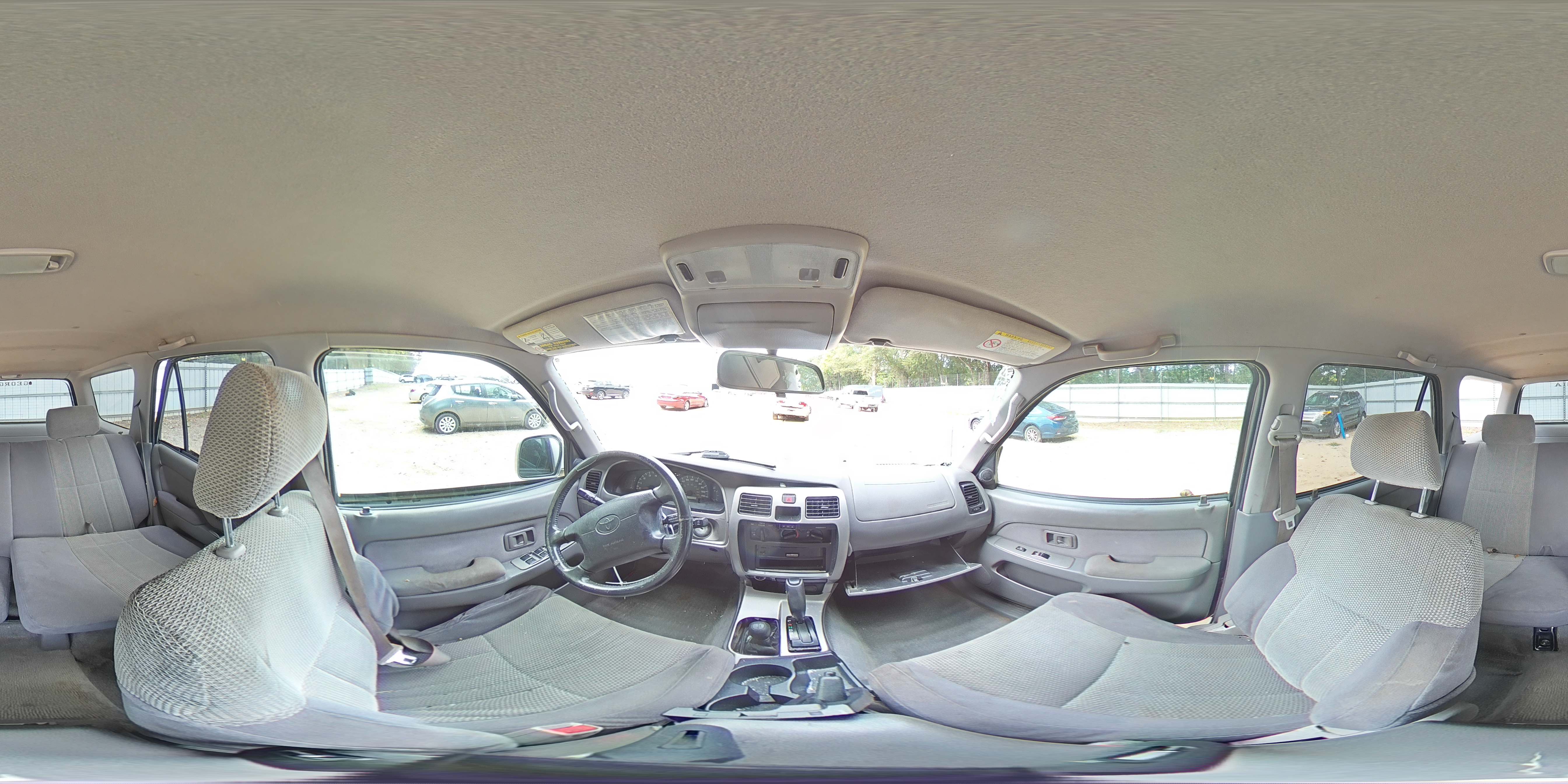 2002 Toyota 4Runner - Image 13