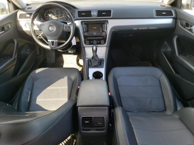  VOLKSWAGEN PASSAT 2013 Сріблястий