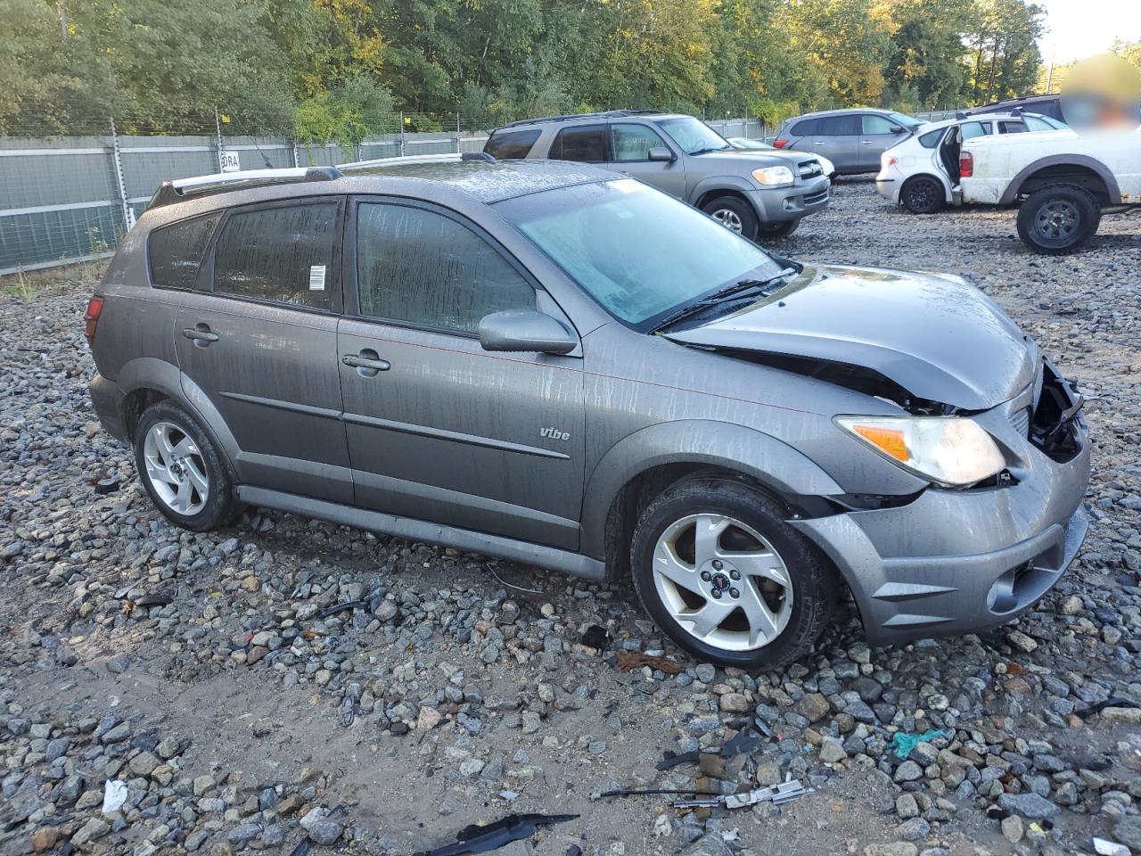 2008 Pontiac Vibe - Image 4