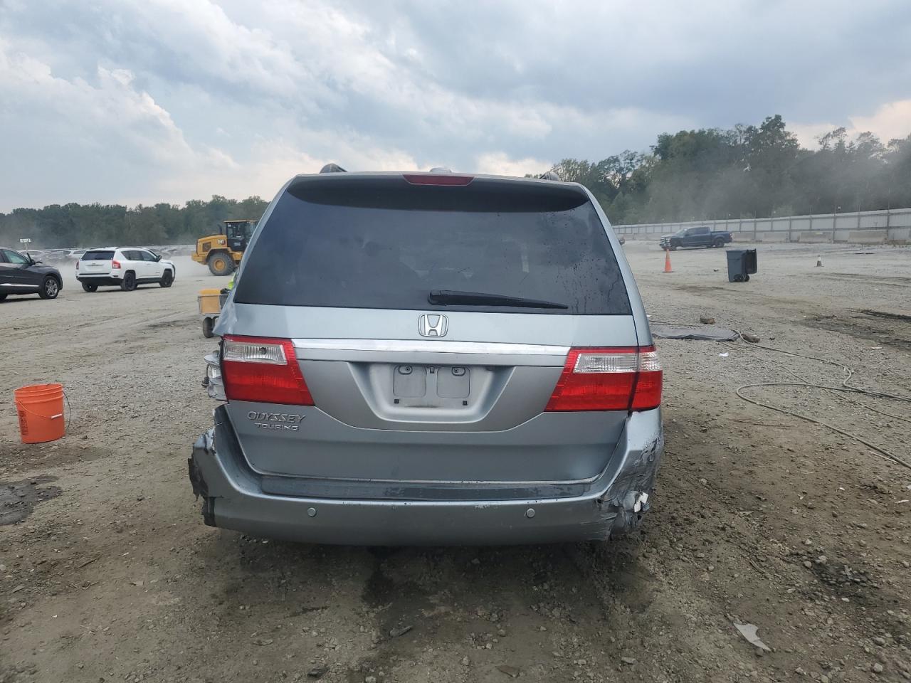 2006 Honda Odyssey Touring VIN: 5FNRL38886B064596 Lot: 72830934