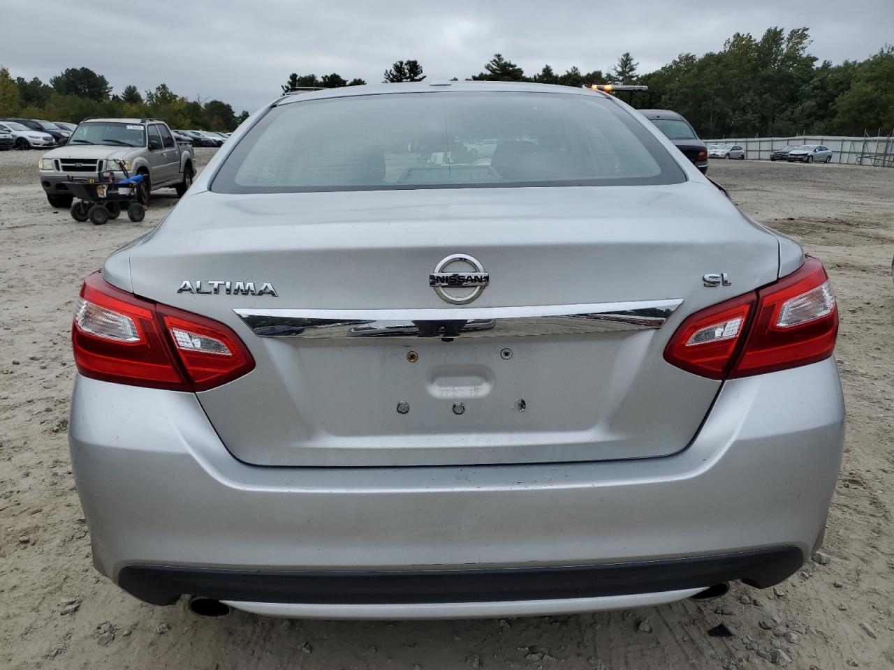 2017 Nissan Altima 2.5 VIN: 1N4AL3AP1HC242126 Lot: 72002244