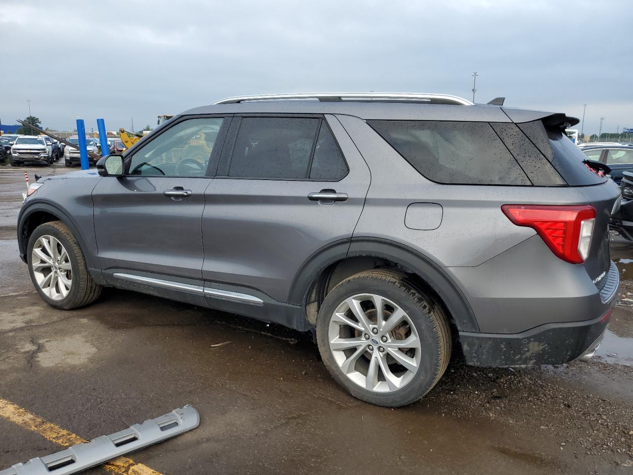 1FM5K8HC3NGA60216 2022 FORD EXPLORER - Image 2