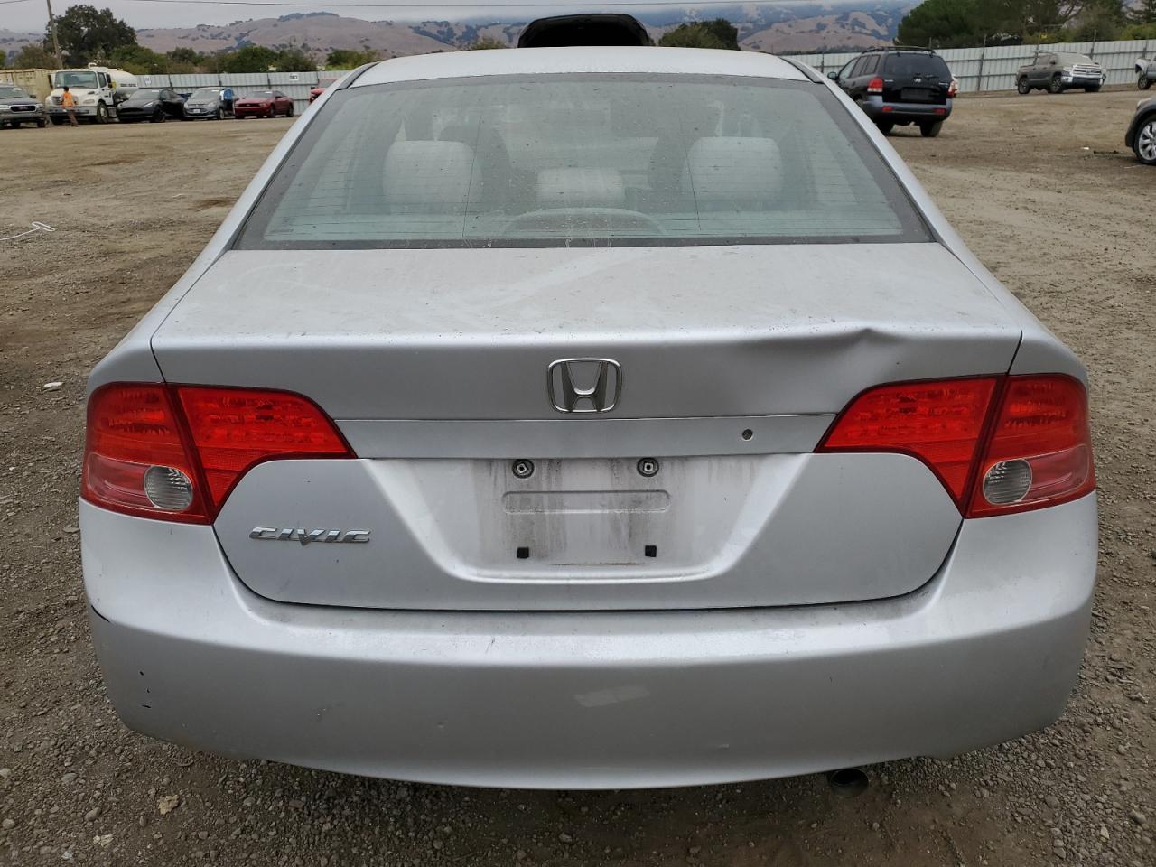 2007 Honda Civic Lx VIN: 1HGFA16567L137552 Lot: 70918284