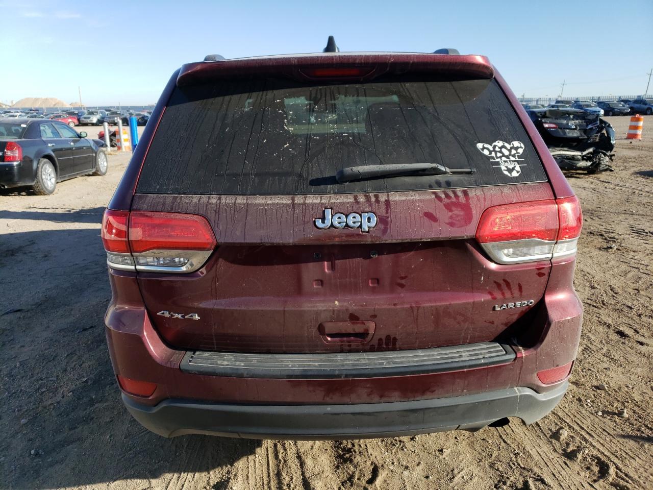 1C4RJFAG1GC496552 2016 Jeep Grand Cherokee Laredo