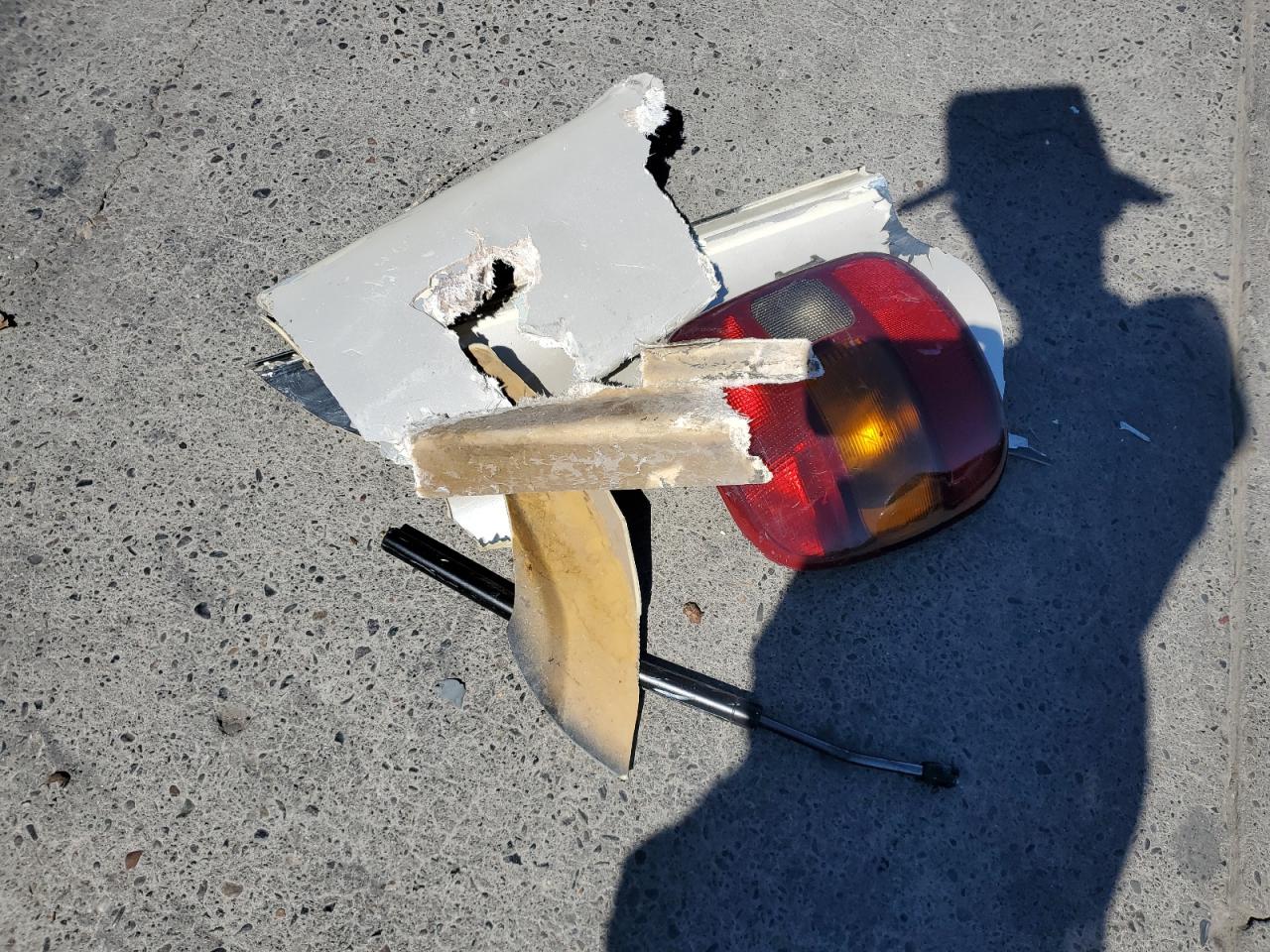 2003 GMC New Sierra C1500 VIN: 1GTEC14T83Z360270 Lot: 70665304