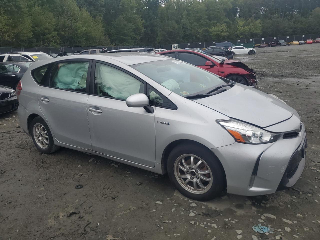 2015 Toyota Prius - Image 4