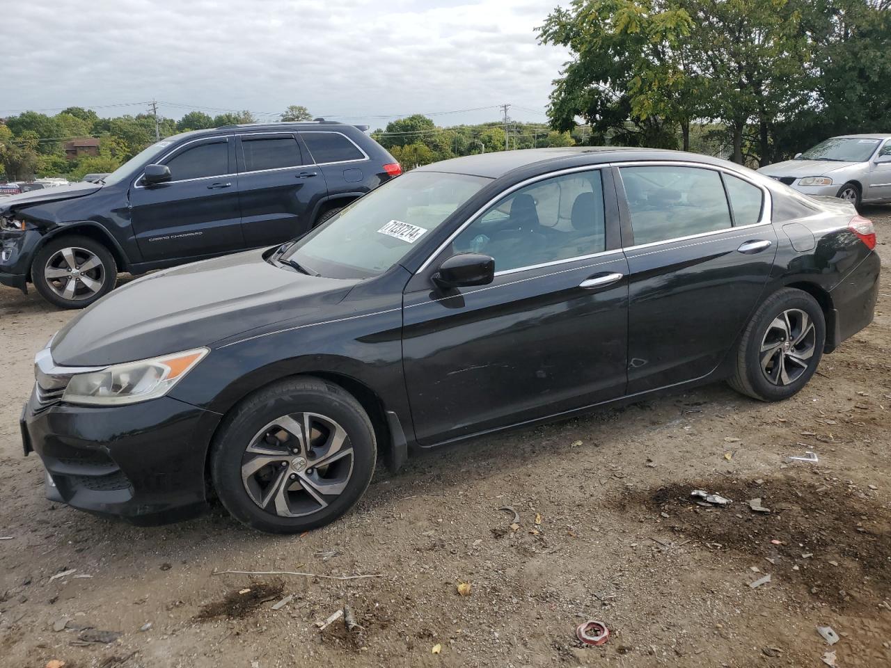 1HGCR2F33HA080496 2017 HONDA ACCORD - Image 1