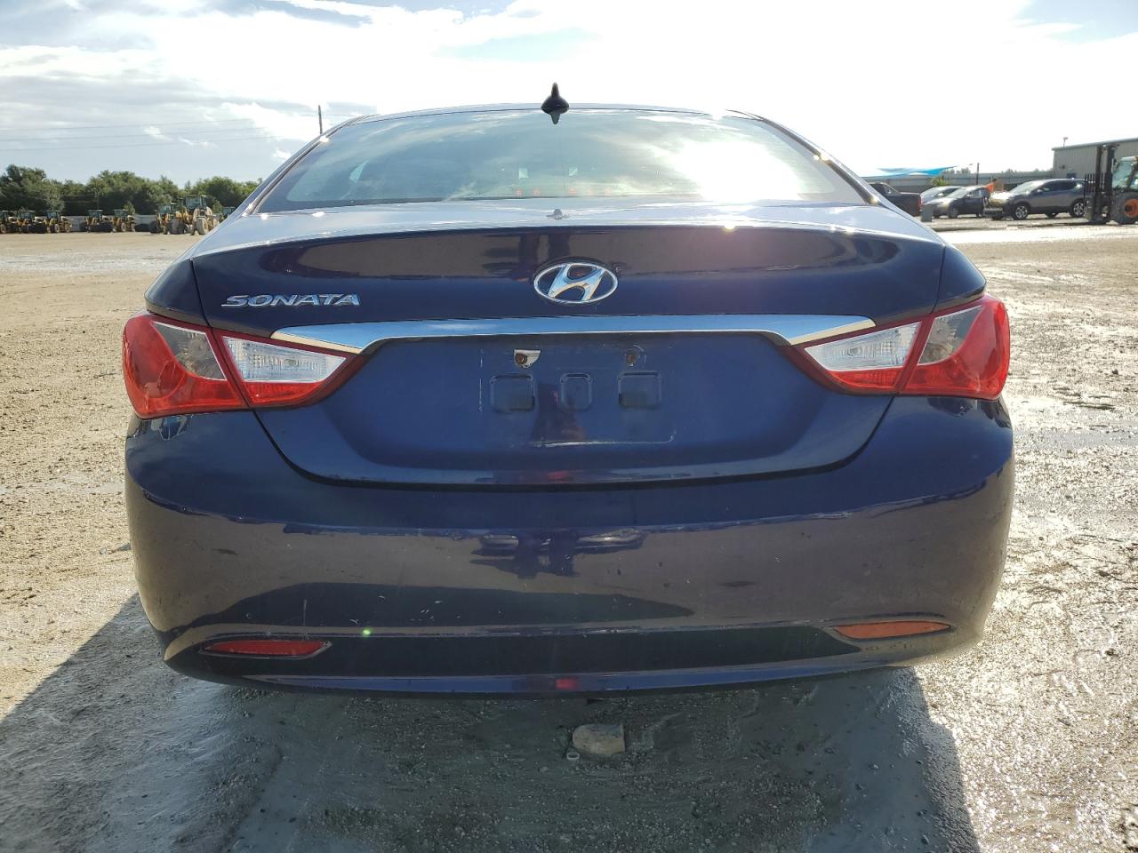 5NPEB4AC0CH422468 2012 Hyundai Sonata Gls