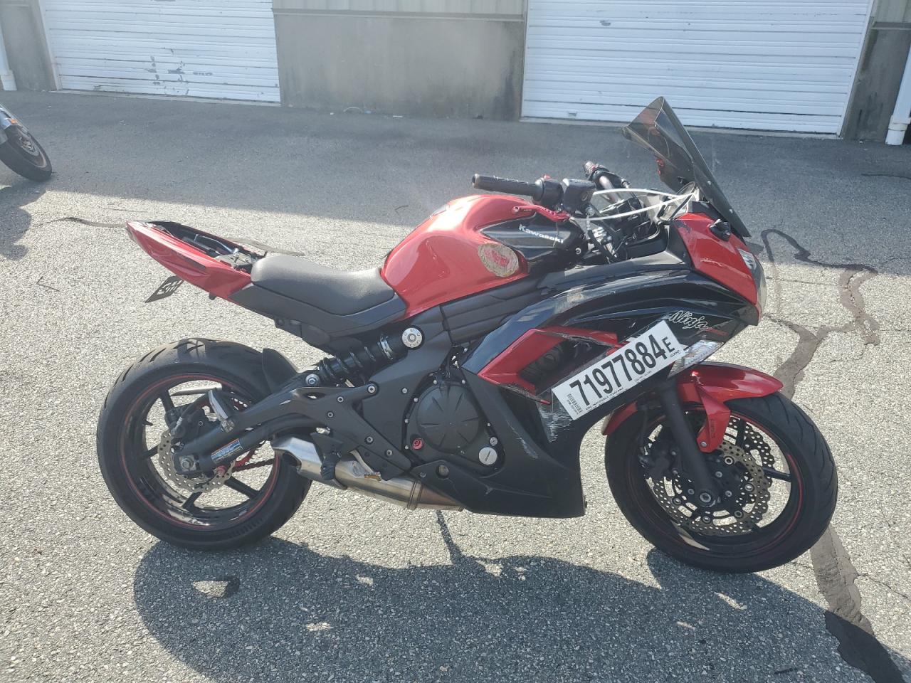 2016 Kawasaki Ex650 F продається в Exeter, RI - All Over