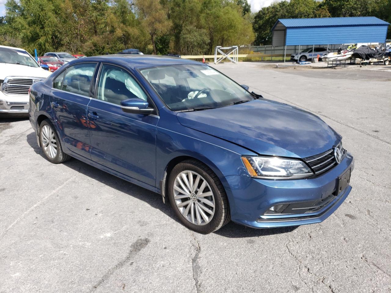 2015 Volkswagen Jetta - Image 4