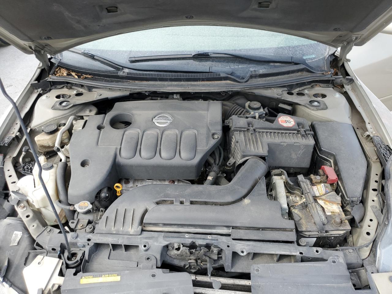 2009 Nissan Altima - Image 11