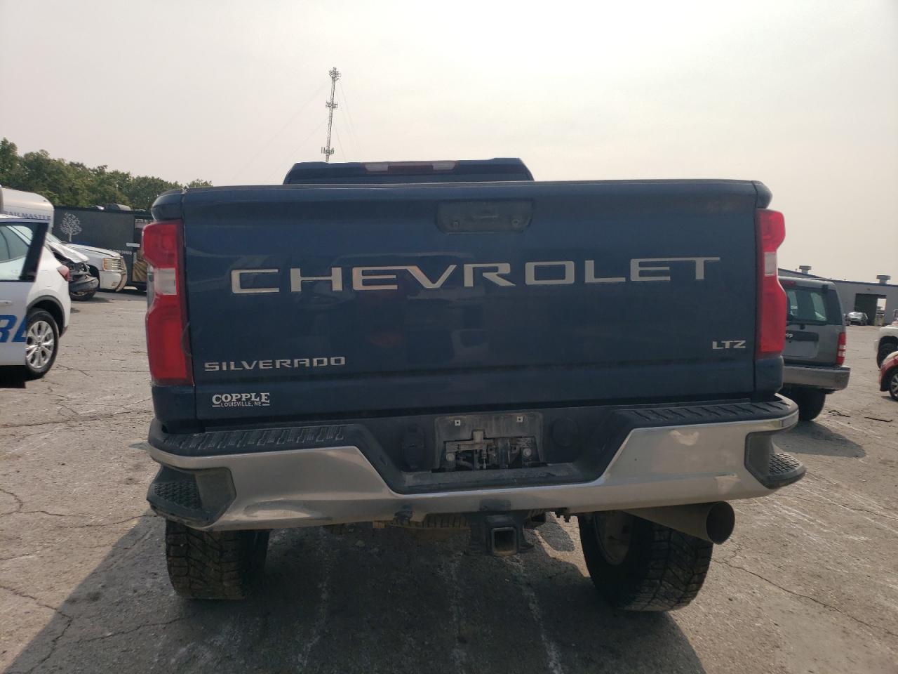 2022 Chevrolet Silverado - Image 6