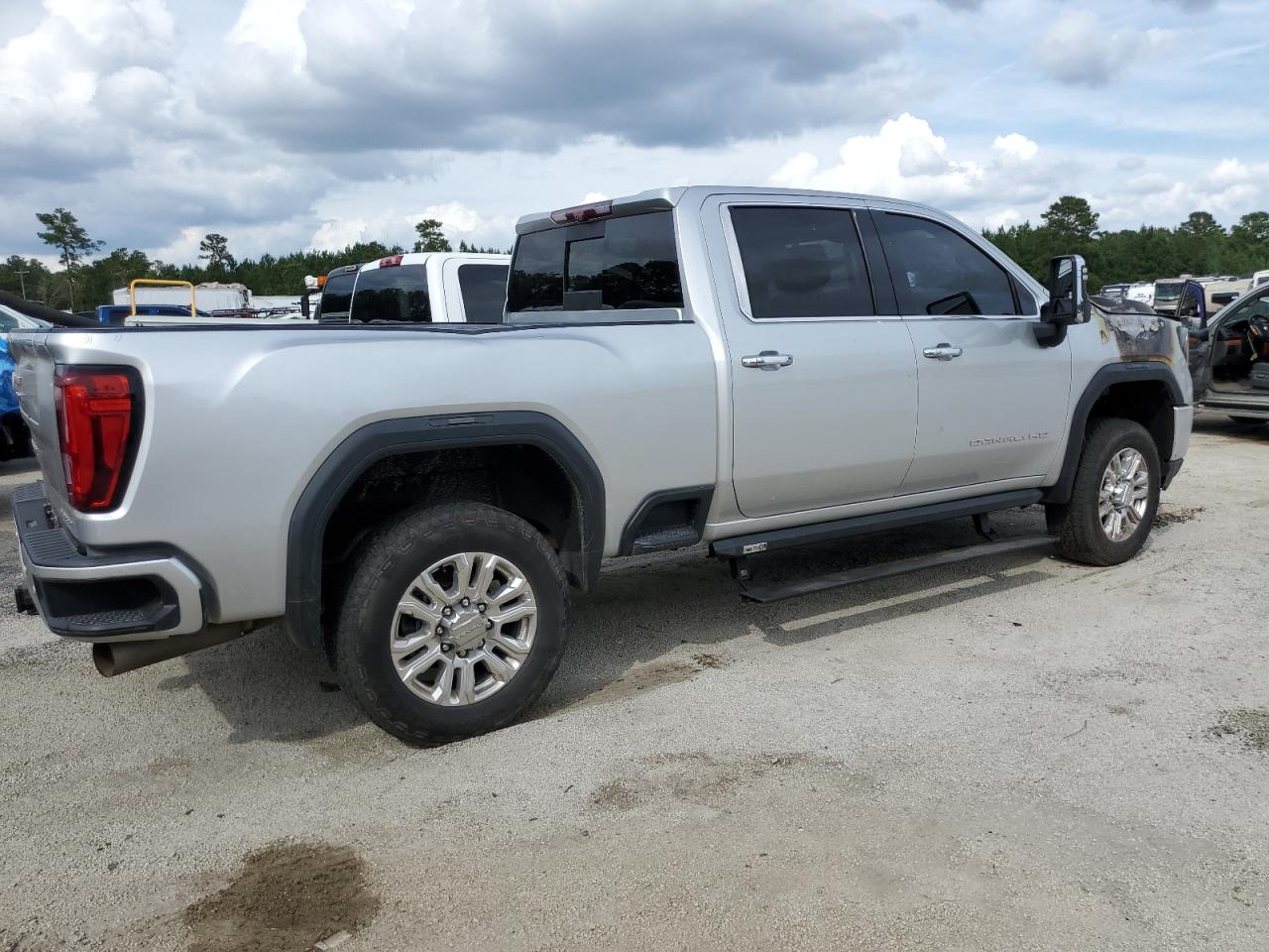 2020 GMC Sierra - Image 3