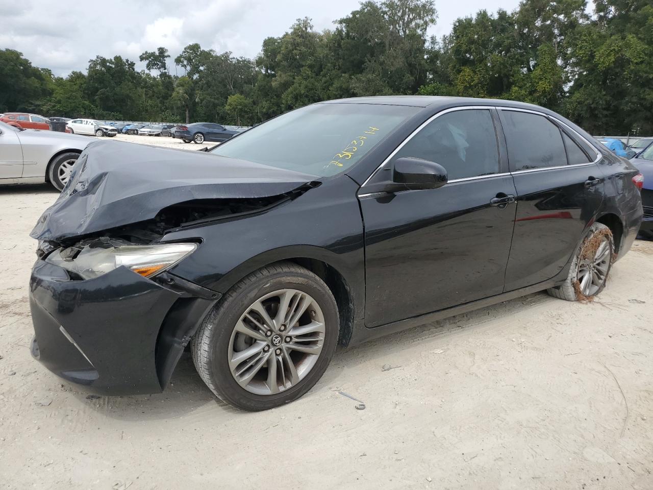 4T1BF1FK7GU602480 2016 TOYOTA CAMRY - Image 1