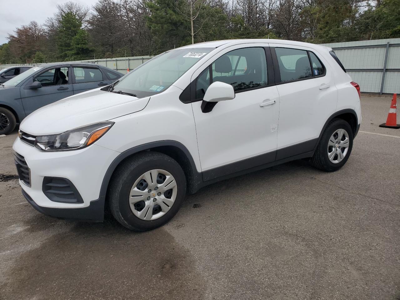 2017 Chevrolet Trax Ls VIN: 3GNCJKSB0HL284983 Lot: 71853274