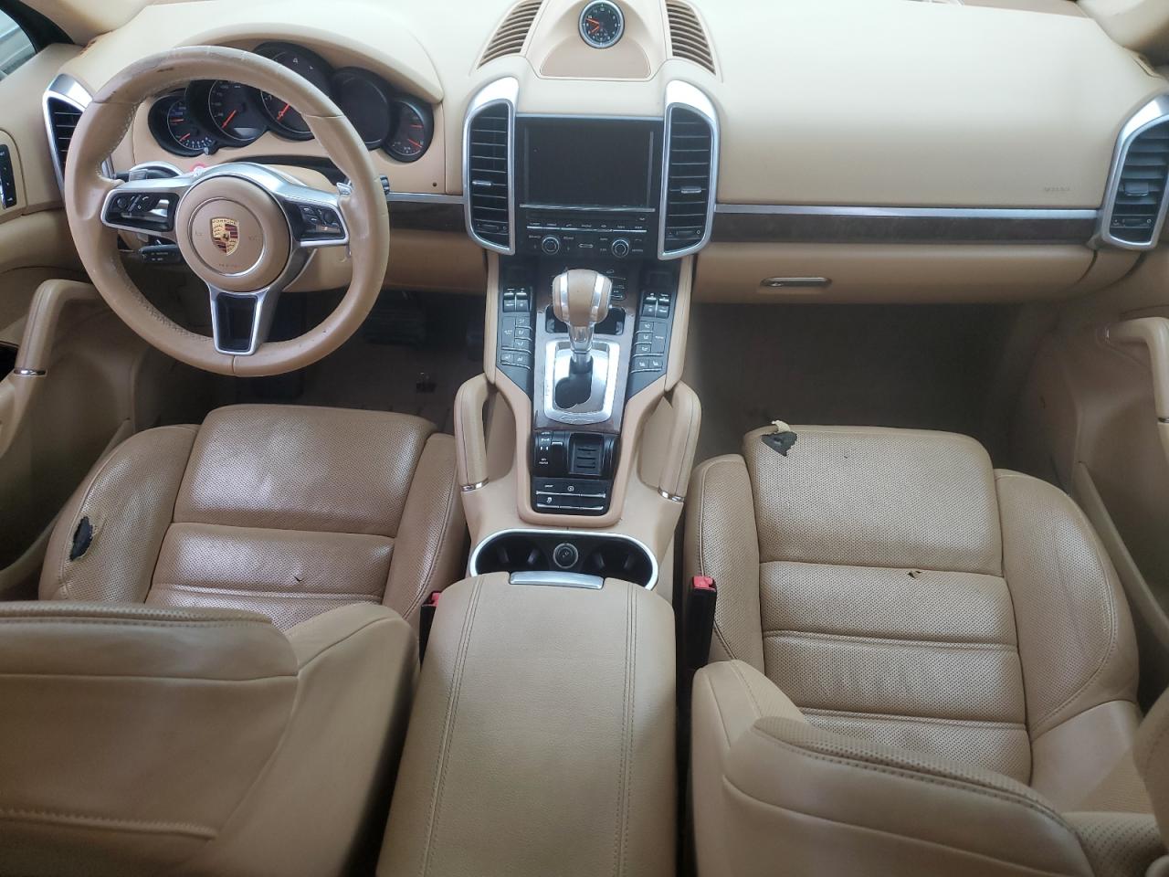 WP1AA2A28GKA10818 2016 Porsche Cayenne