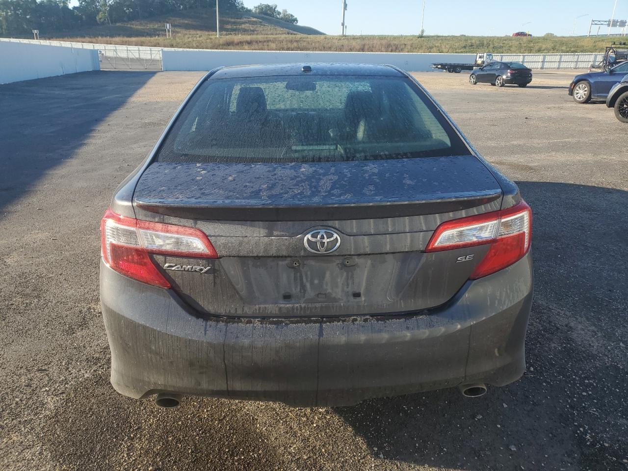 4T1BK1FK5CU519040 2012 Toyota Camry Se