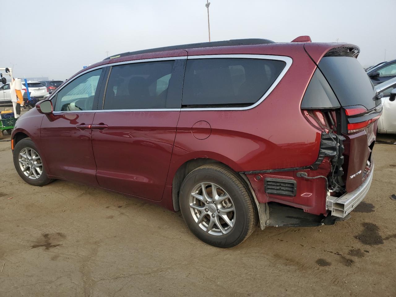 2C4RC1FGXNR113363 2022 CHRYSLER PACIFICA - Image 2