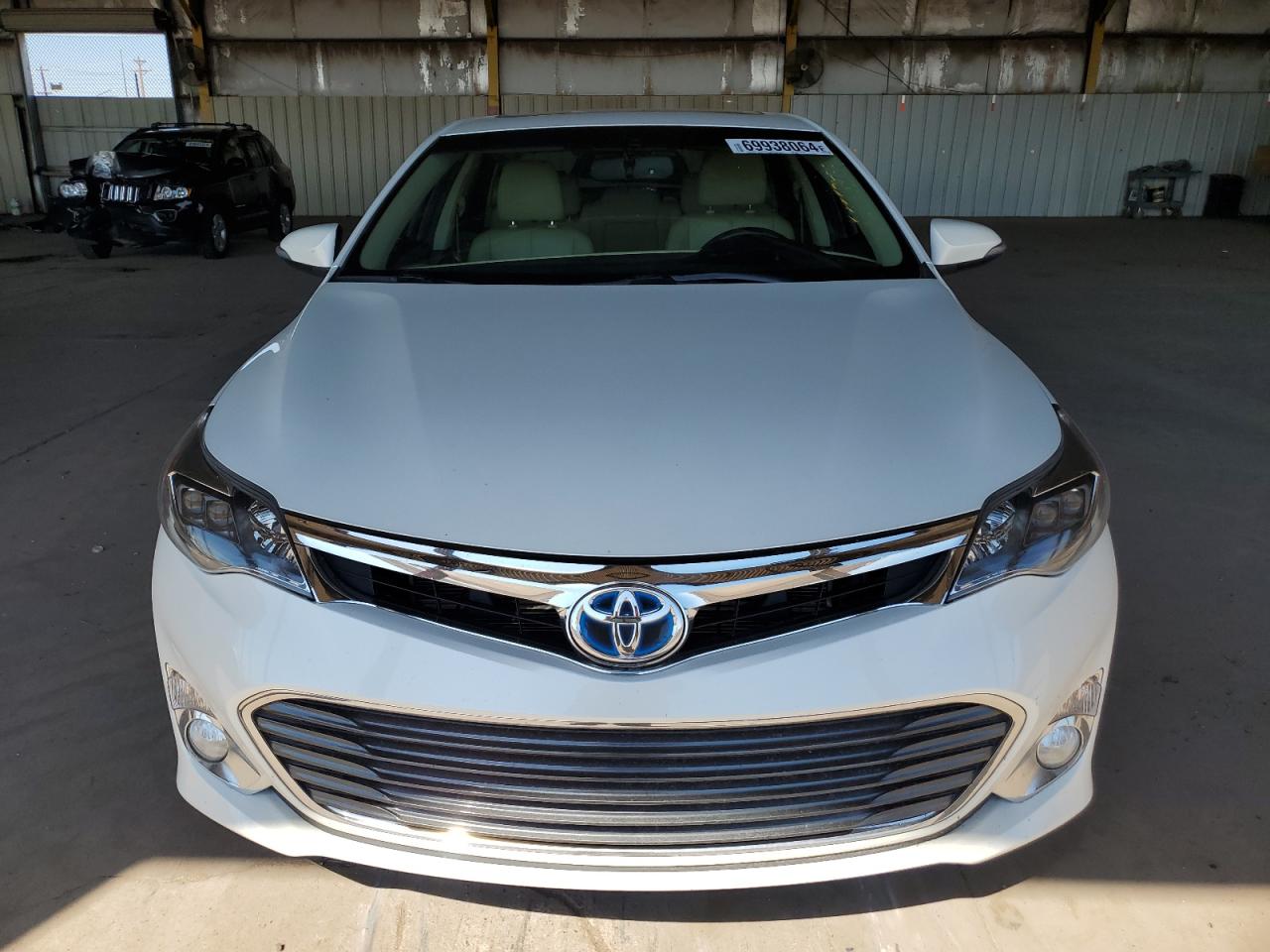 2015 Toyota Avalon - Image 5