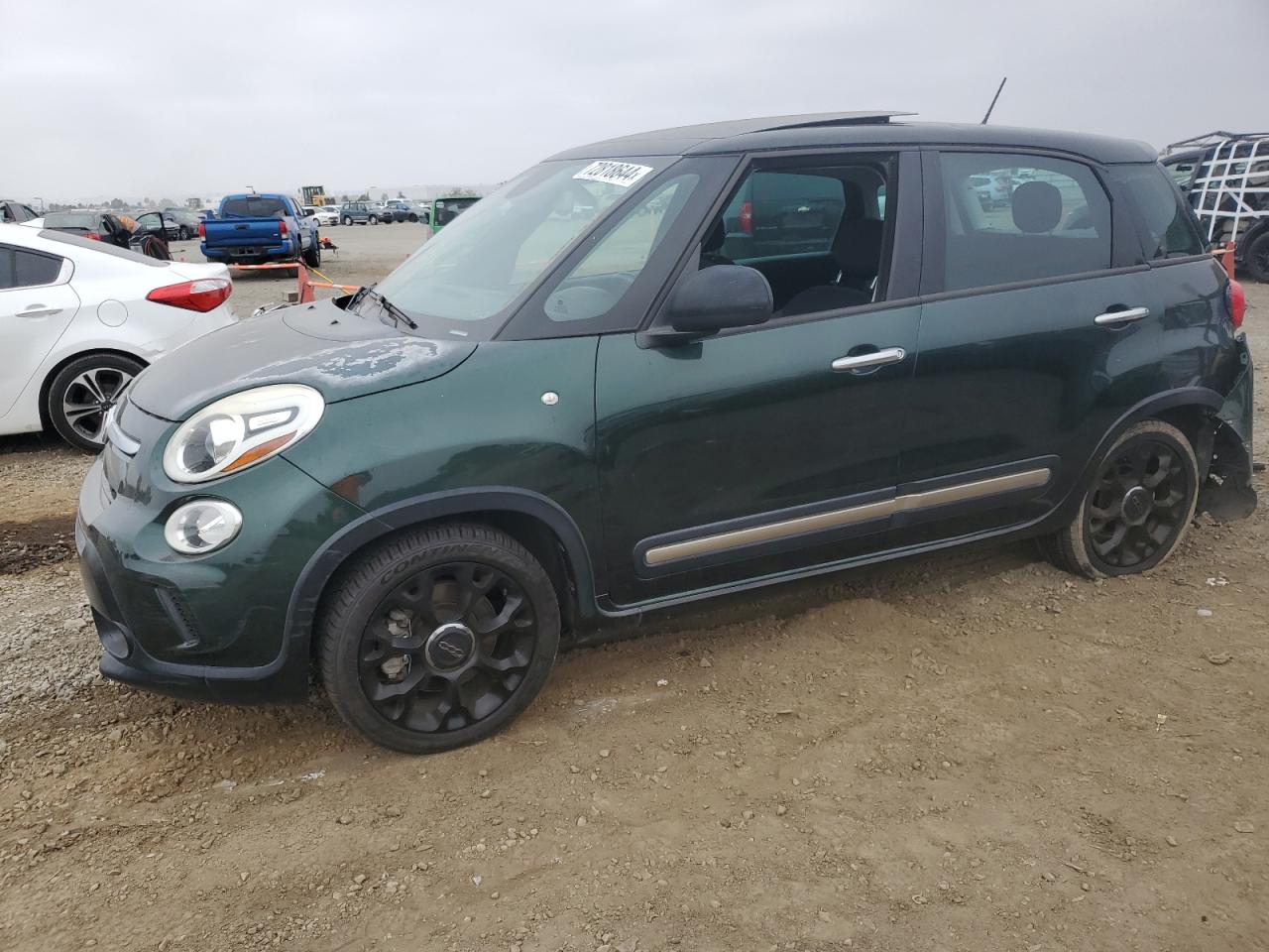 2016 Fiat 500 - Image 1