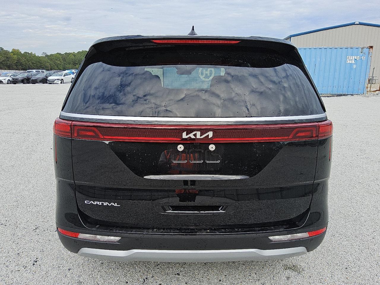 2024 Kia Carnival Lx VIN: KNDNB4H35R6425665 Lot: 74088534