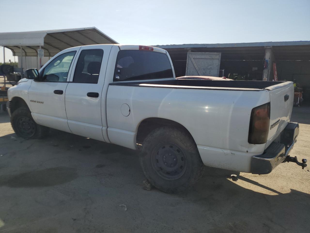 2004 Dodge RAM - Image 2