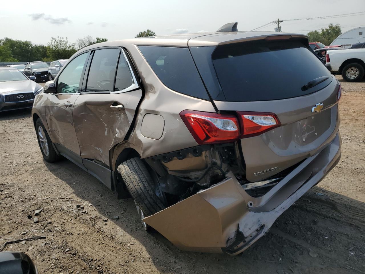 2GNAXSEV2J6319593 2018 CHEVROLET EQUINOX - Image 2