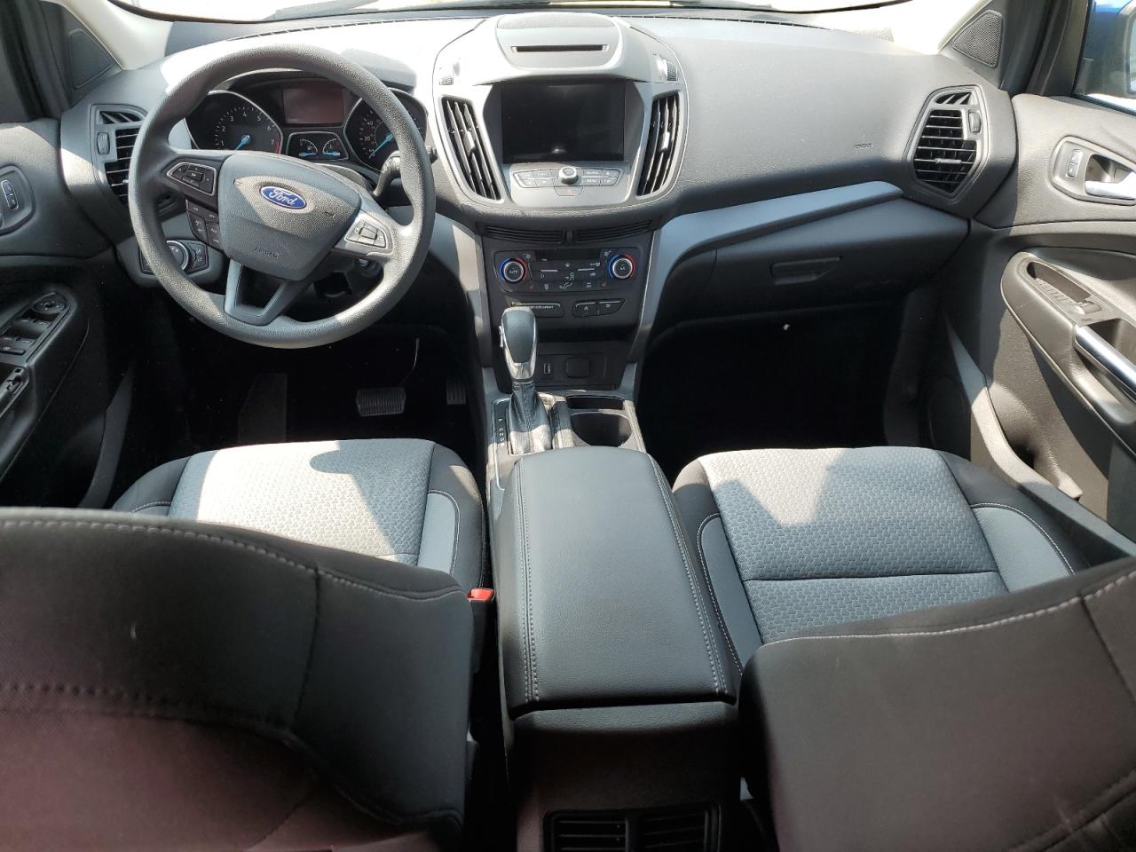 1FMCU9GD9JUD50490 2018 Ford Escape Se