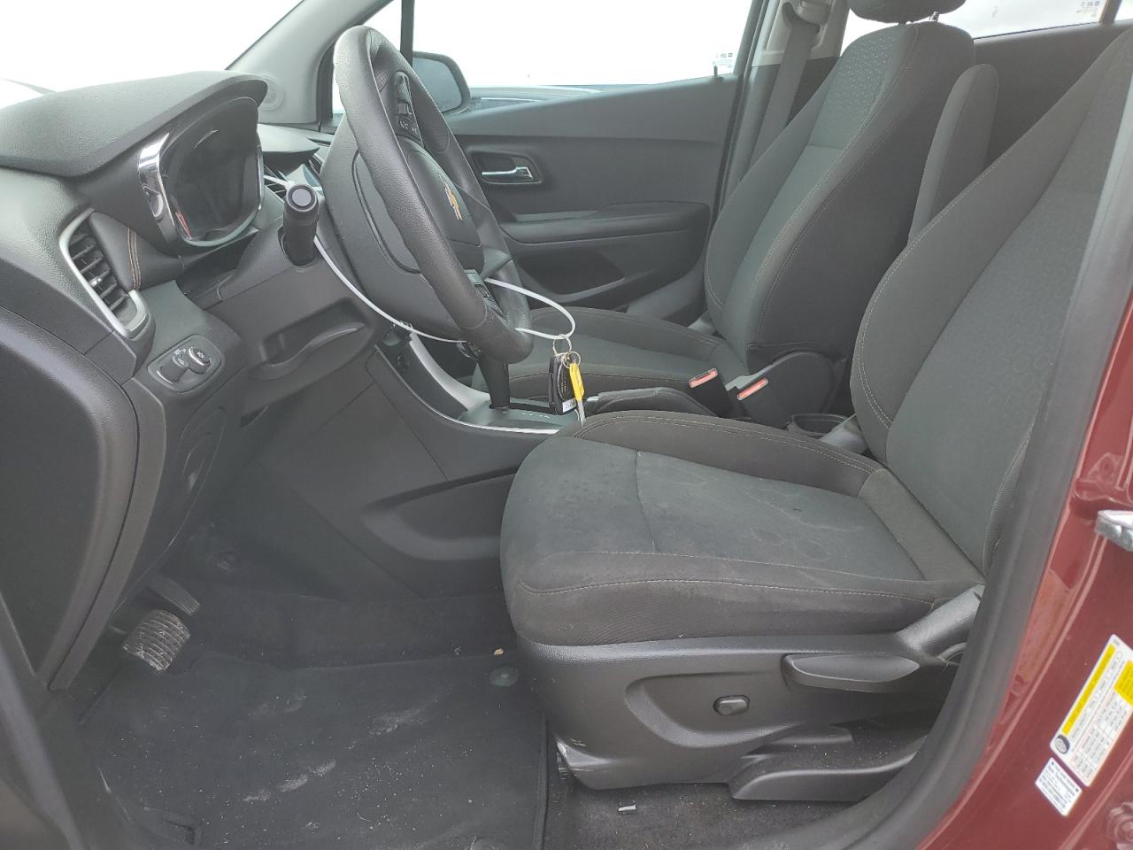 2022 Chevrolet Trax - Image 7