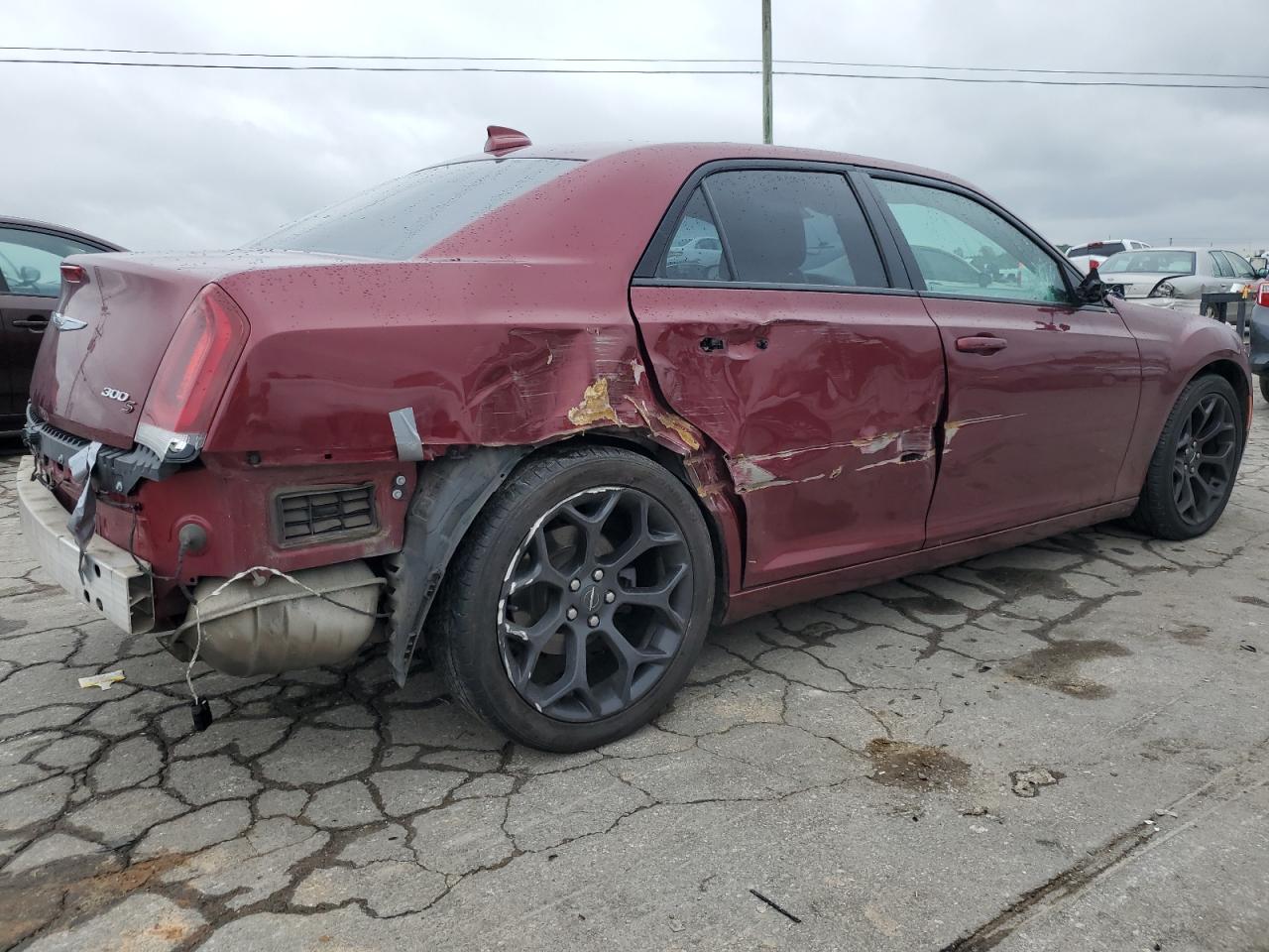 2019 Chrysler 300 - Image 3