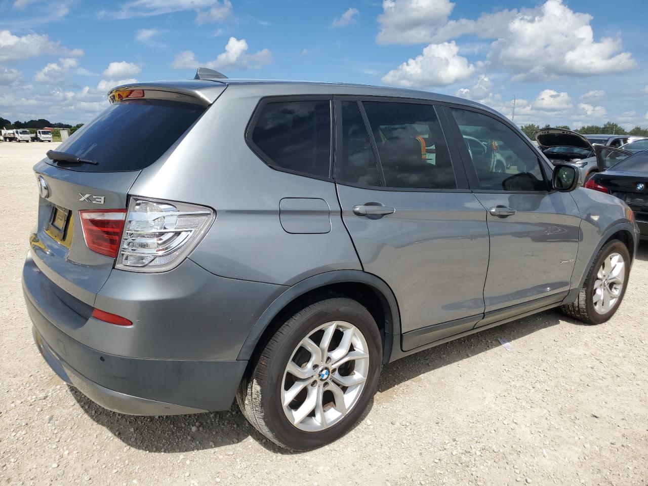 VIN 5UXWX9C51D0A30455 2013 BMW X3 no.3