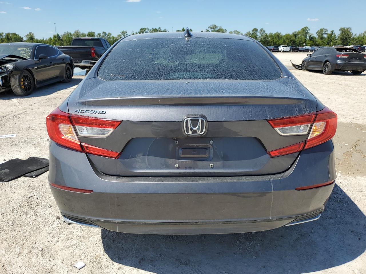 1HGCV1F11KA166272 2019 Honda Accord Lx