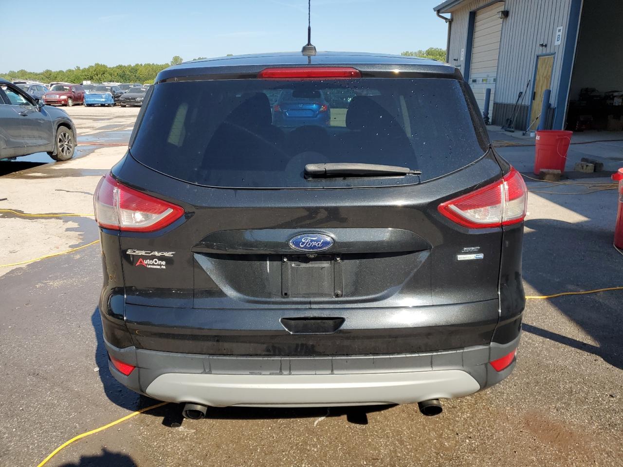 2015 Ford Escape Se VIN: 1FMCU9G91FUB41585 Lot: 68885894