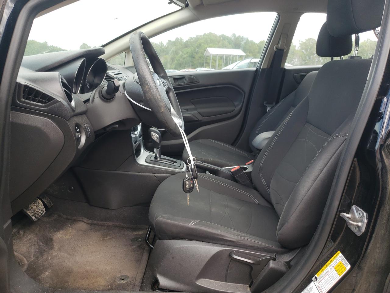 3FADP4BJ8JM108901 2018 Ford Fiesta Se