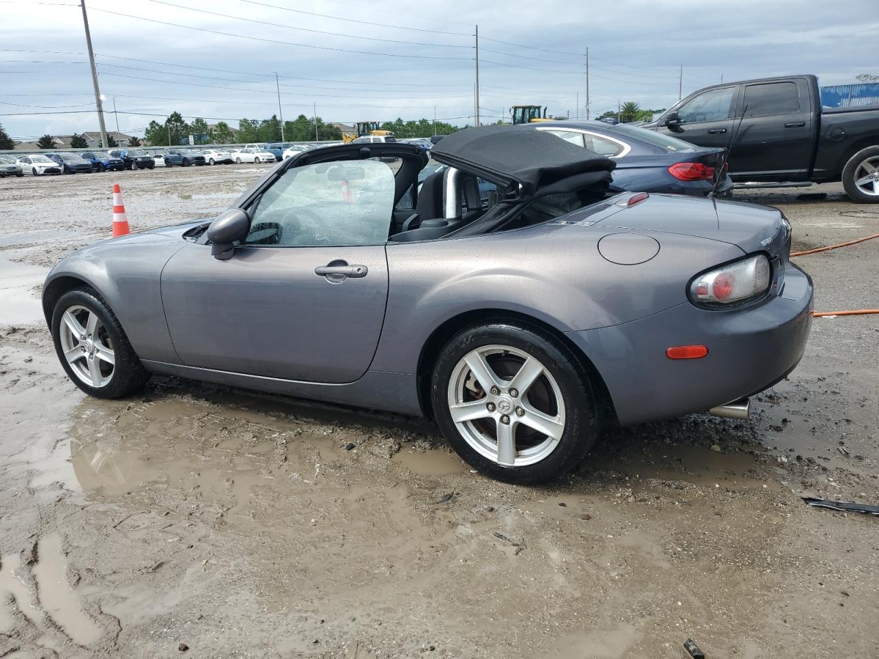 2006 Mazda Mx-5 Miata VIN: JM1NC25F760117640 Lot: 73639524