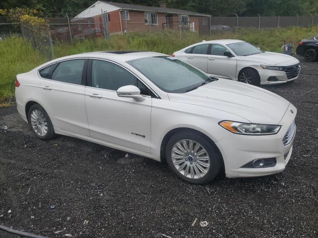 Седани FORD FUSION 2014 Білий