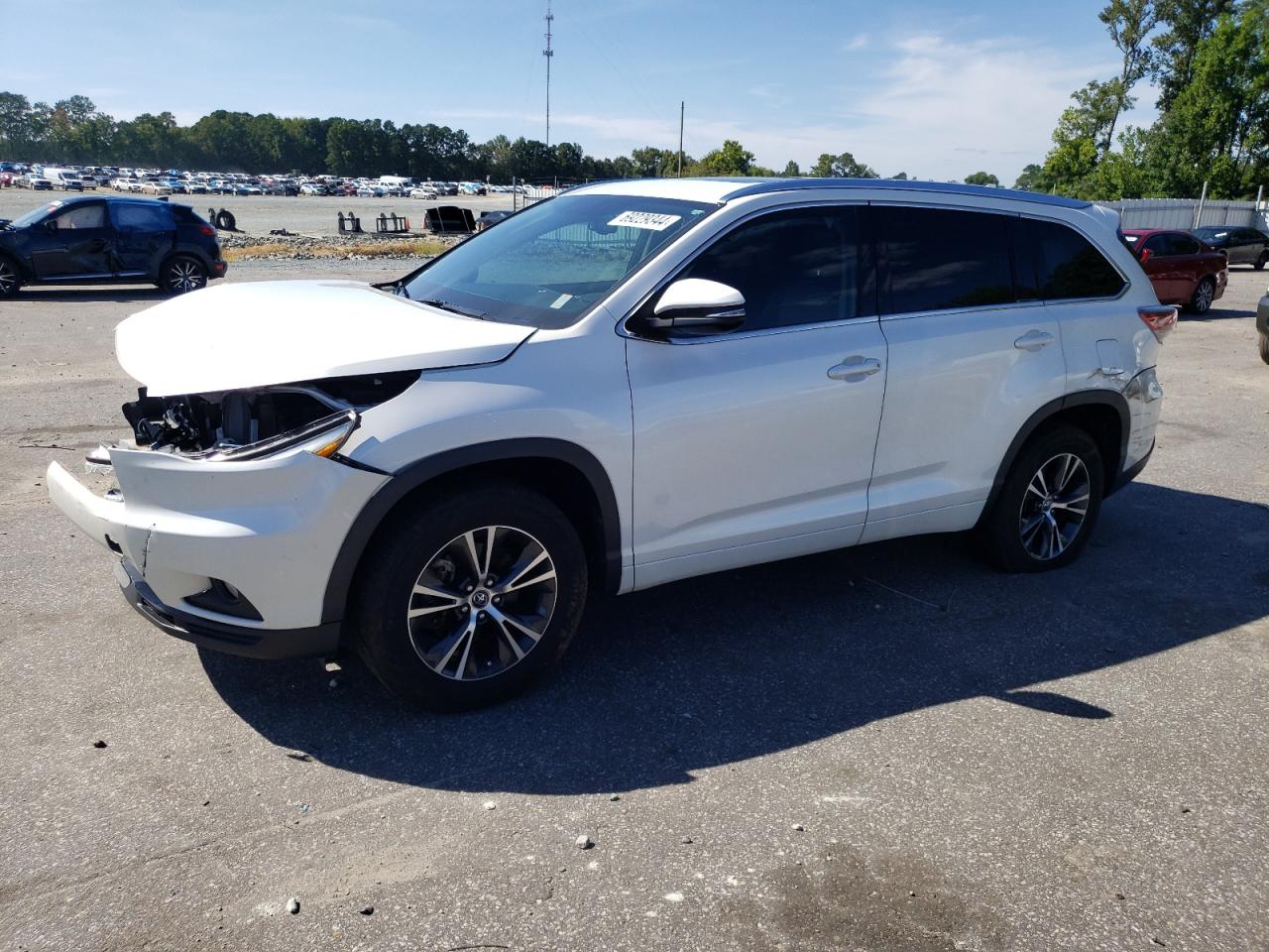 5TDKKRFH0GS178535 2016 TOYOTA HIGHLANDER - Image 1