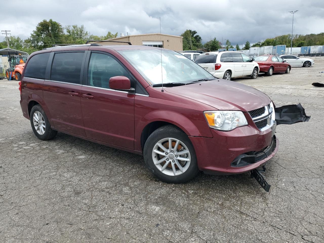 VIN 2C4RDGCG2KR727422 2019 DODGE CARAVAN no.4