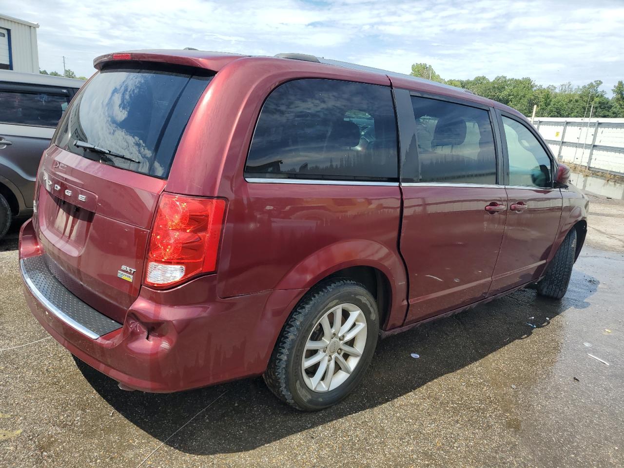 2019 Dodge Grand Caravan Sxt VIN: 2C4RDGCG7KR563505 Lot: 69613534