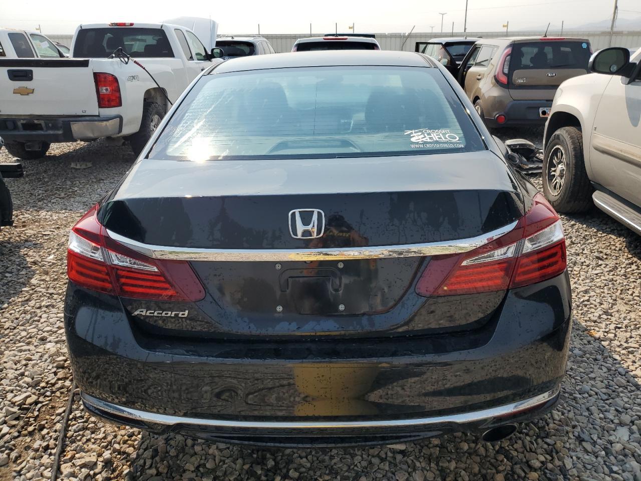 1HGCR2F33GA131252 2016 Honda Accord Lx