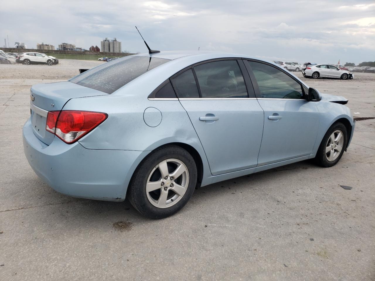 2011 Chevrolet Cruze - Image 3
