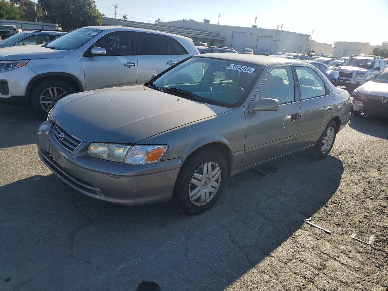 4T1BF22K81U123424 2001 Toyota Camry Le