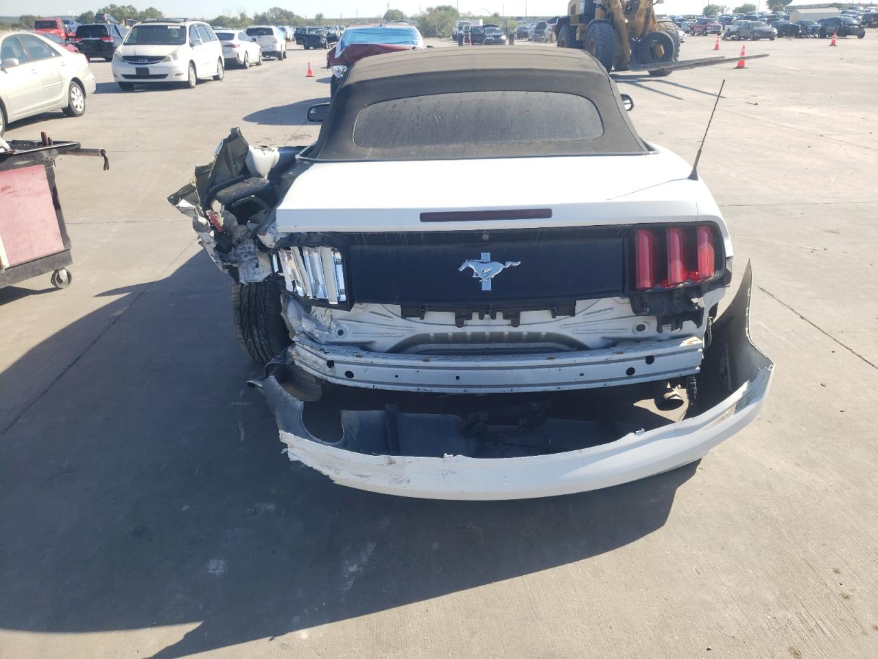 2015 Ford Mustang VIN: 1FATP8EM9F5382856 Lot: 73383094