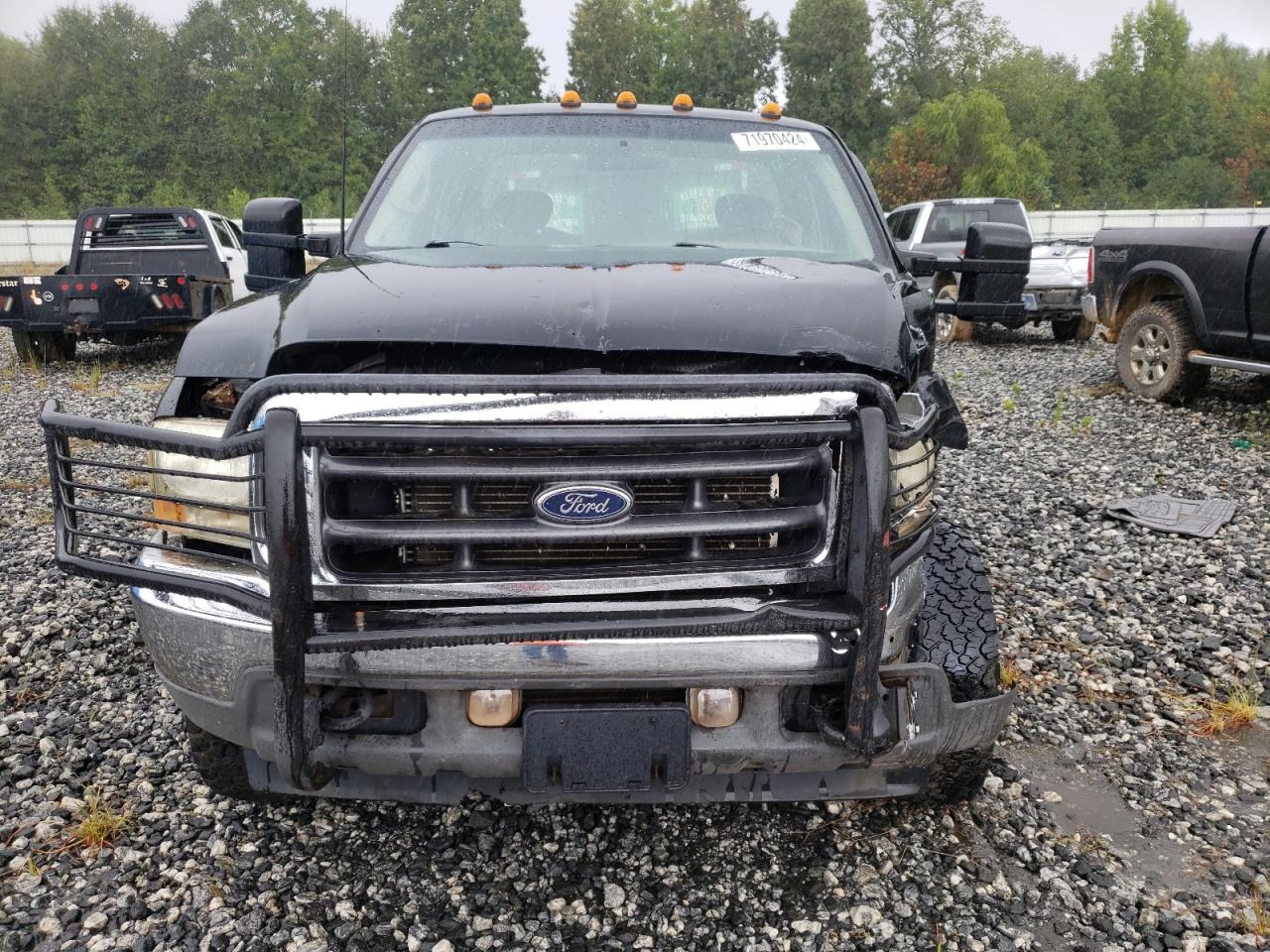 2001 Ford F250 - Image 5