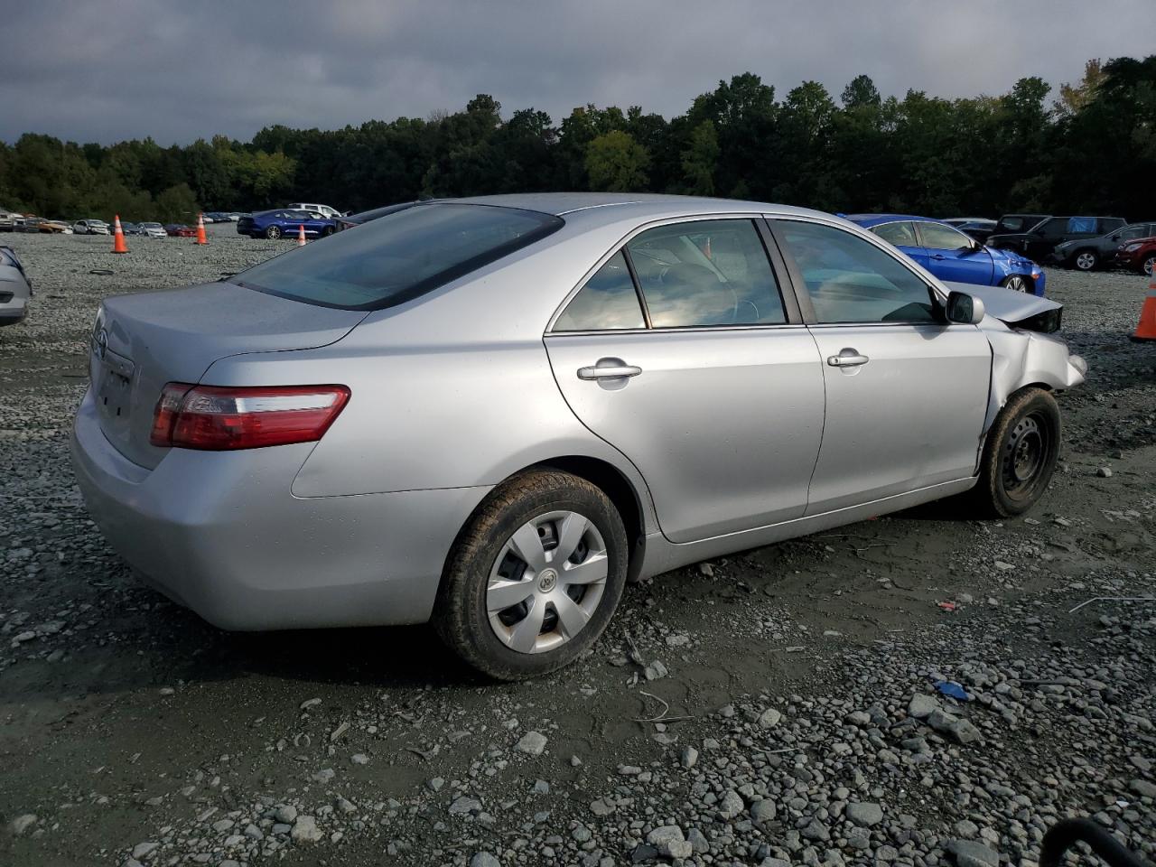 2009 Toyota Camry - Image 3