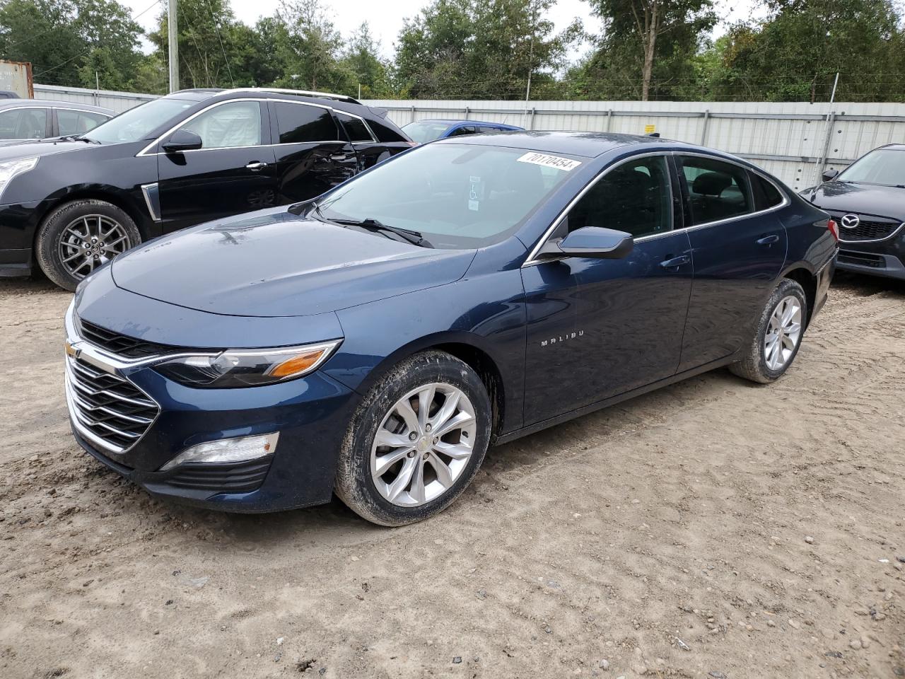 VIN 1G1ZD5ST1KF153947 2019 CHEVROLET MALIBU no.1