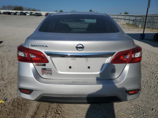  NISSAN SENTRA 2019 Srebrny