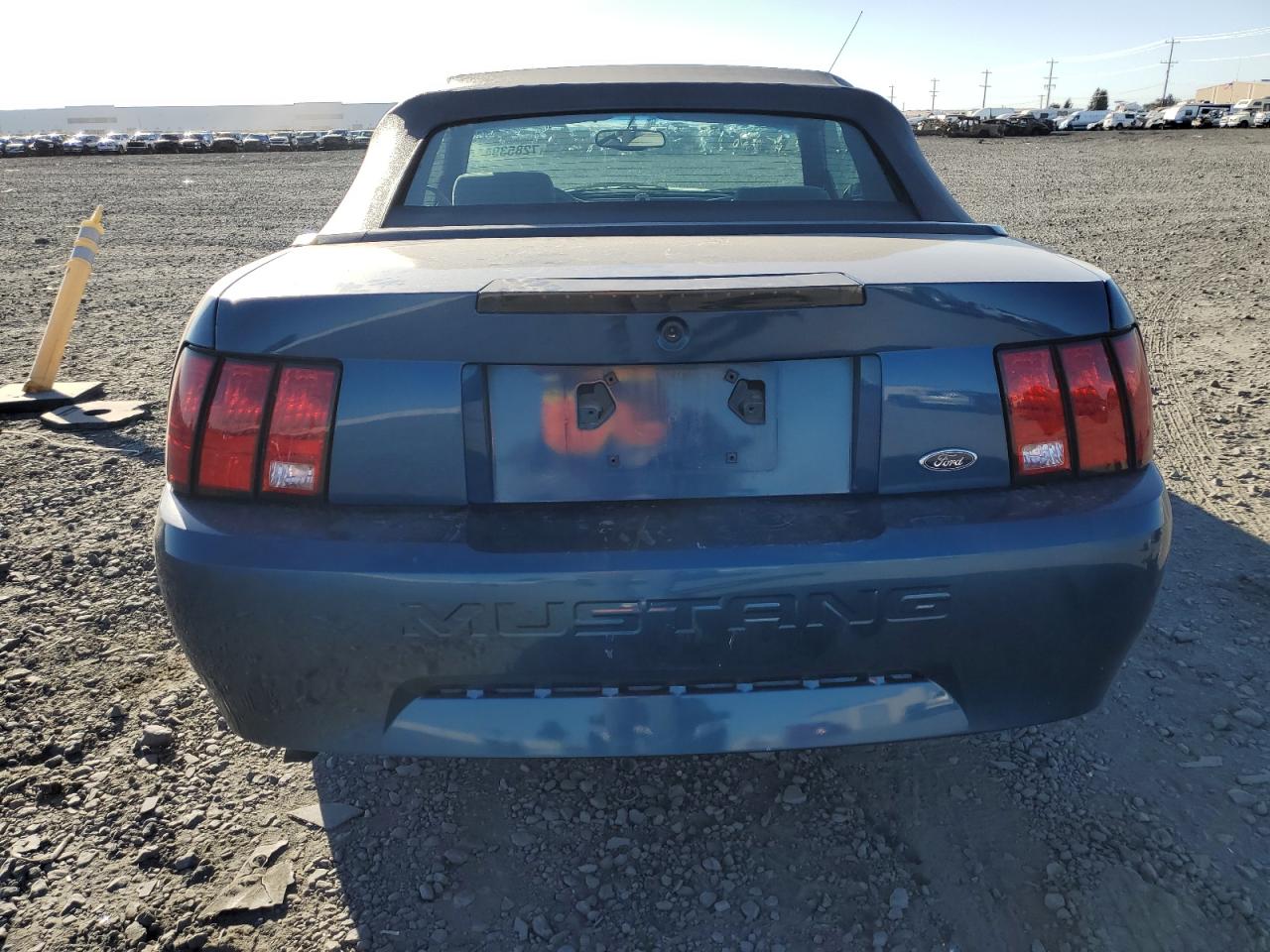 2000 Ford Mustang VIN: 1FAFP4441YF232194 Lot: 72853944