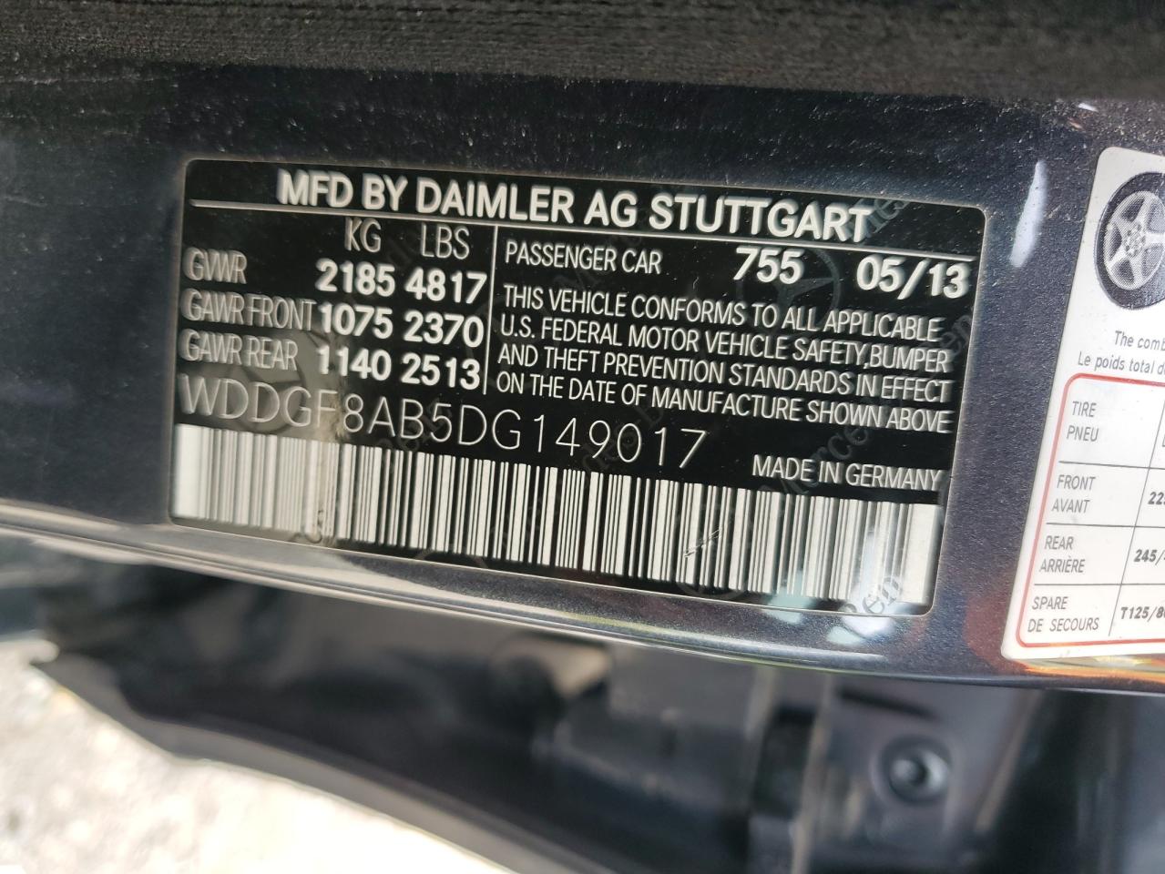 2013 Mercedes-Benz C 300 4Matic VIN: WDDGF8AB5DG149017 Lot: 70758944